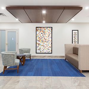 Holiday Inn Express & Suites Mississauga-Toronto Southwest By Ihg